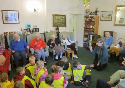 Kingwood Childcare Children Christmas Songs Dec 2013